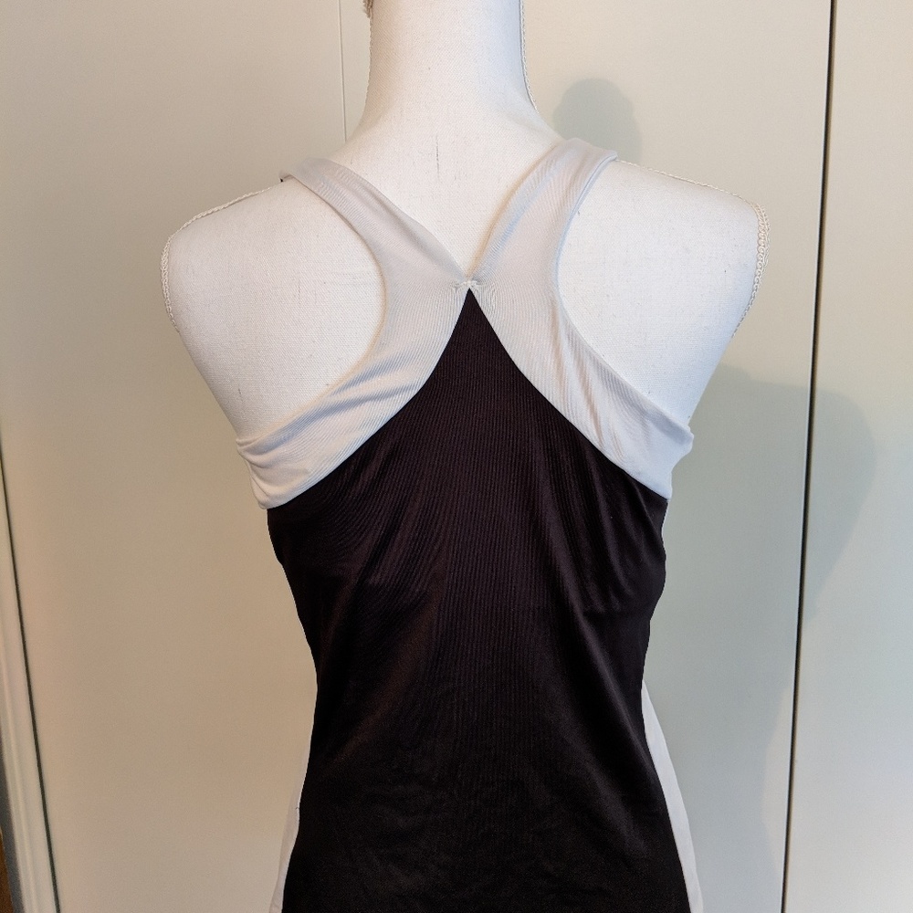 Workout Tank - Picture 4 of 4